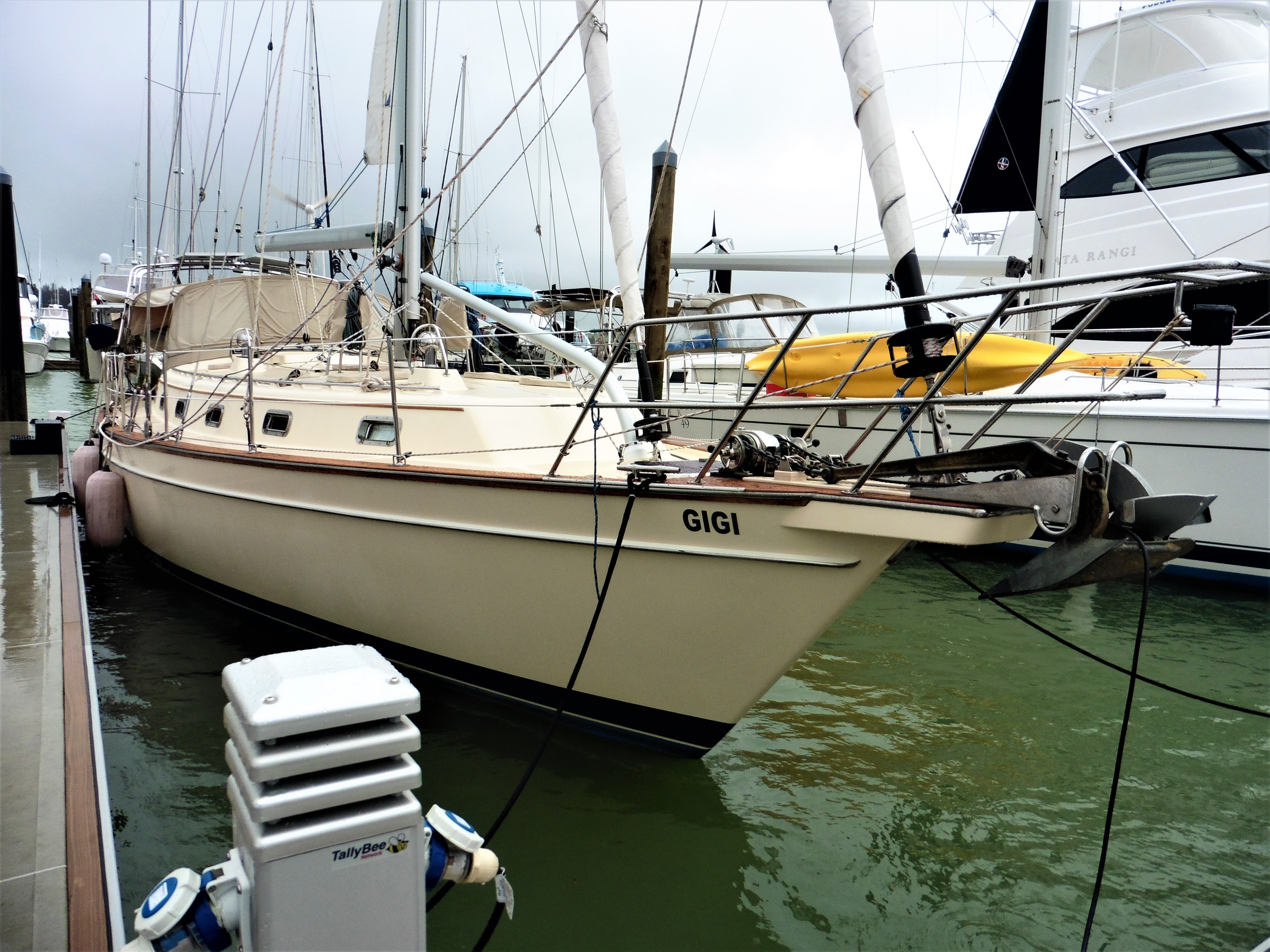 Boat jobs nearly finished!!! Morpheus of London